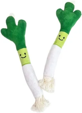 2PCS Cartoon Catnip Cat Toy  Green Onion Shape Interactive Plush Pet Toy for Teething, Chewing & Mental Stimulation with Built-in Bell