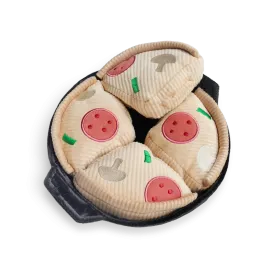 DEEP DISH PIZZA//ENRICHMENT DOG TOY