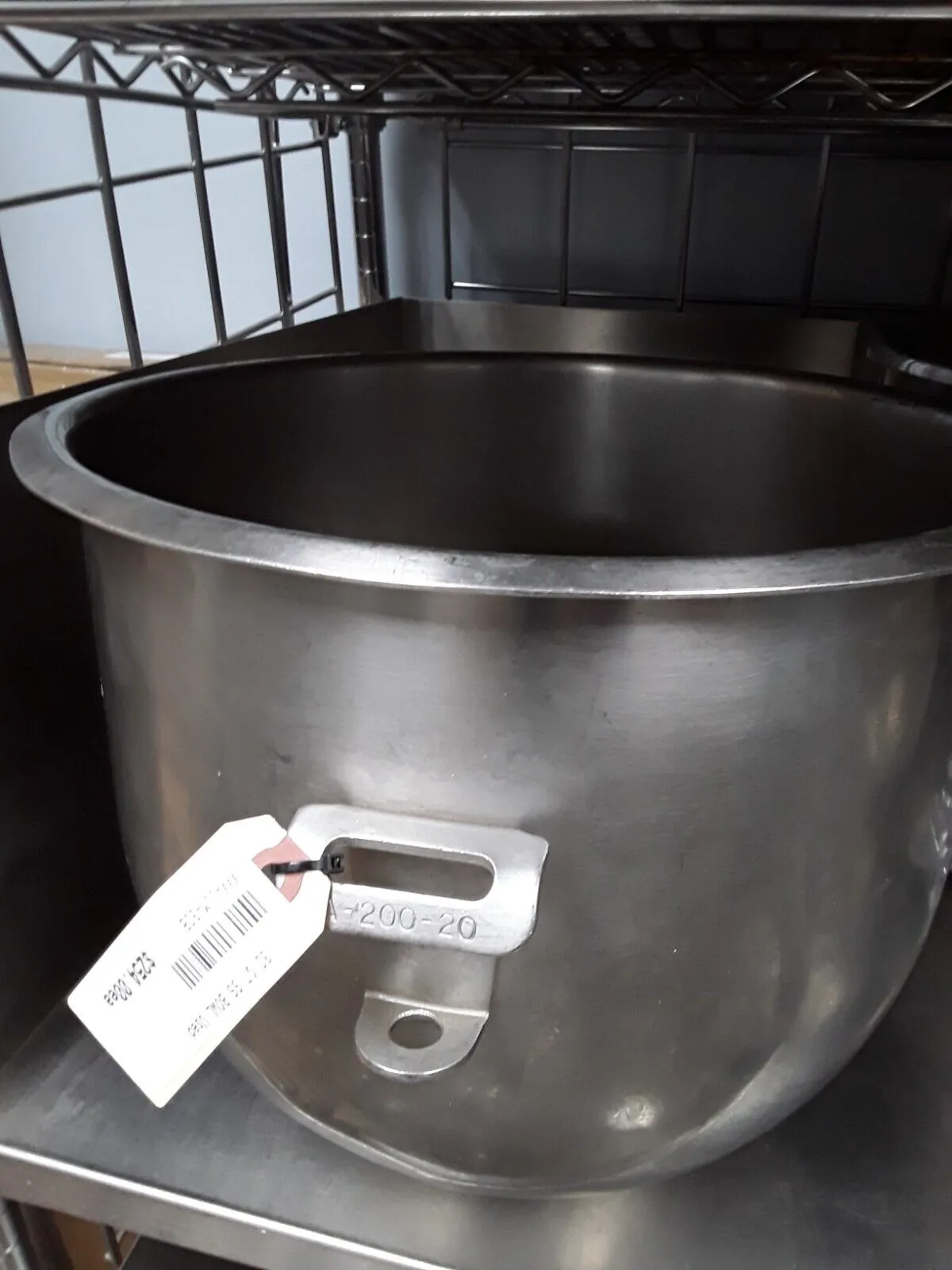 Used Hobart A200 - 20 QT Stainless Steel Bowl