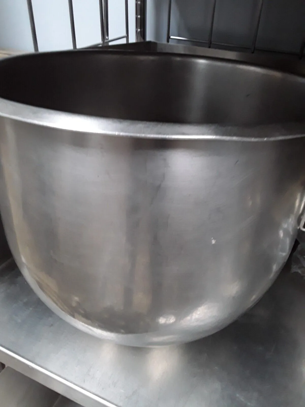 Used Hobart A200 - 20 QT Stainless Steel Bowl