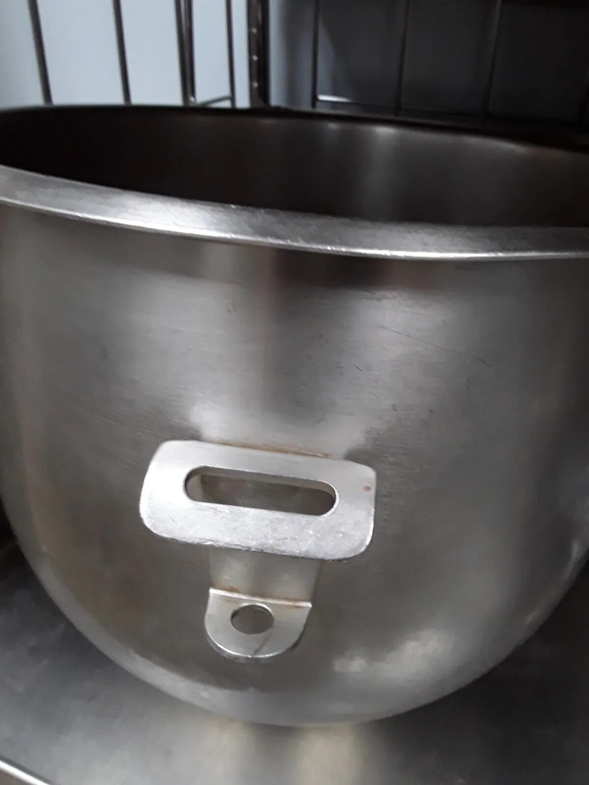 Used Hobart A200 - 20 QT Stainless Steel Bowl